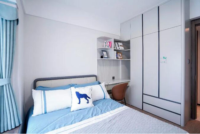 127㎡現(xiàn)代三居室，低調(diào)中散發(fā)高級感，鬧市中的寧靜雅居